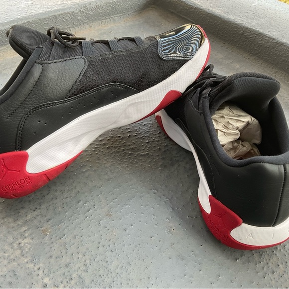 Jordan 11 CMFT Low “Bred”- Lightly Worn - Picture 5 of 6